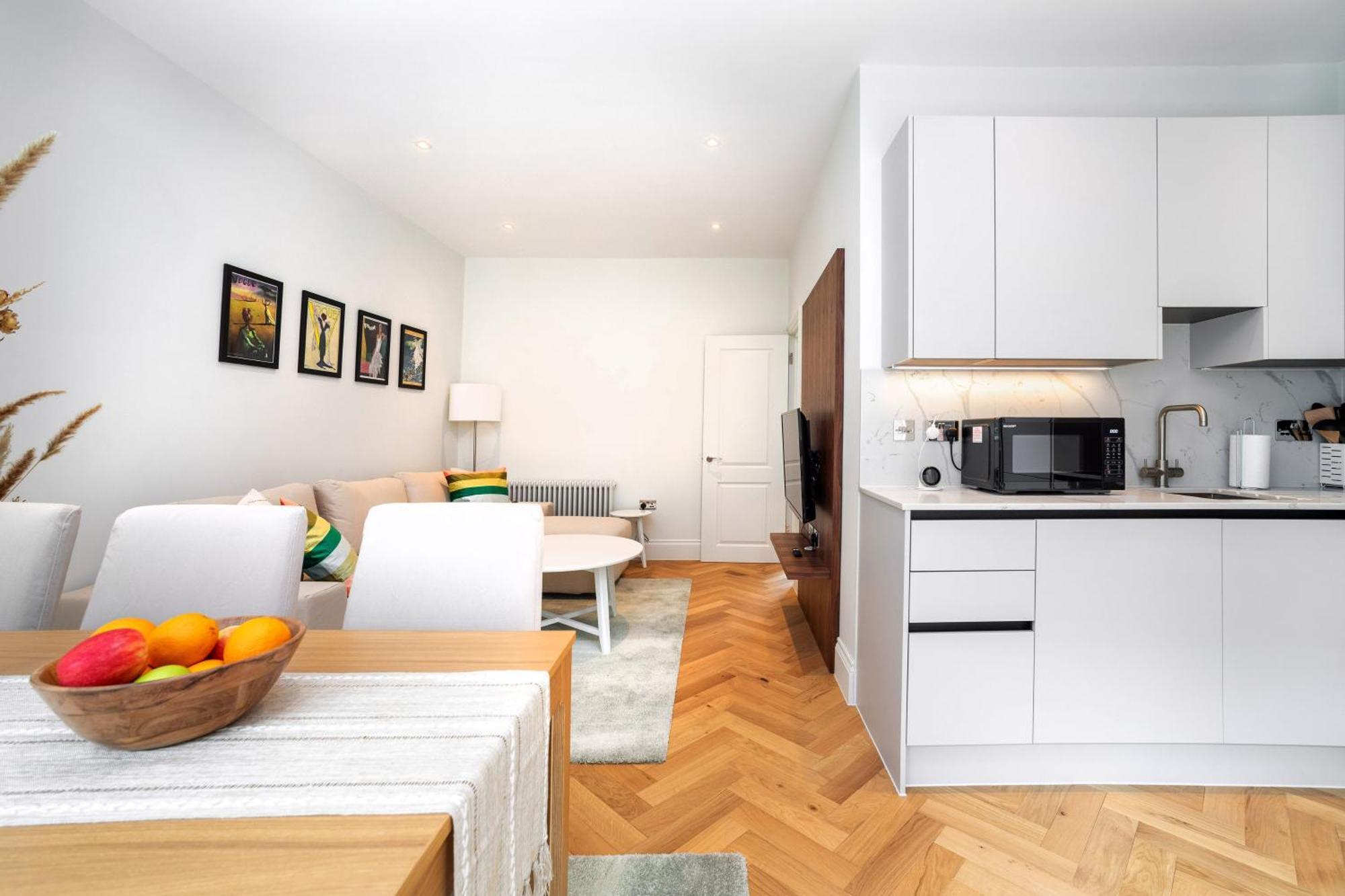 3 Bedroom Flat With Terrace In Central London Eksteriør billede
