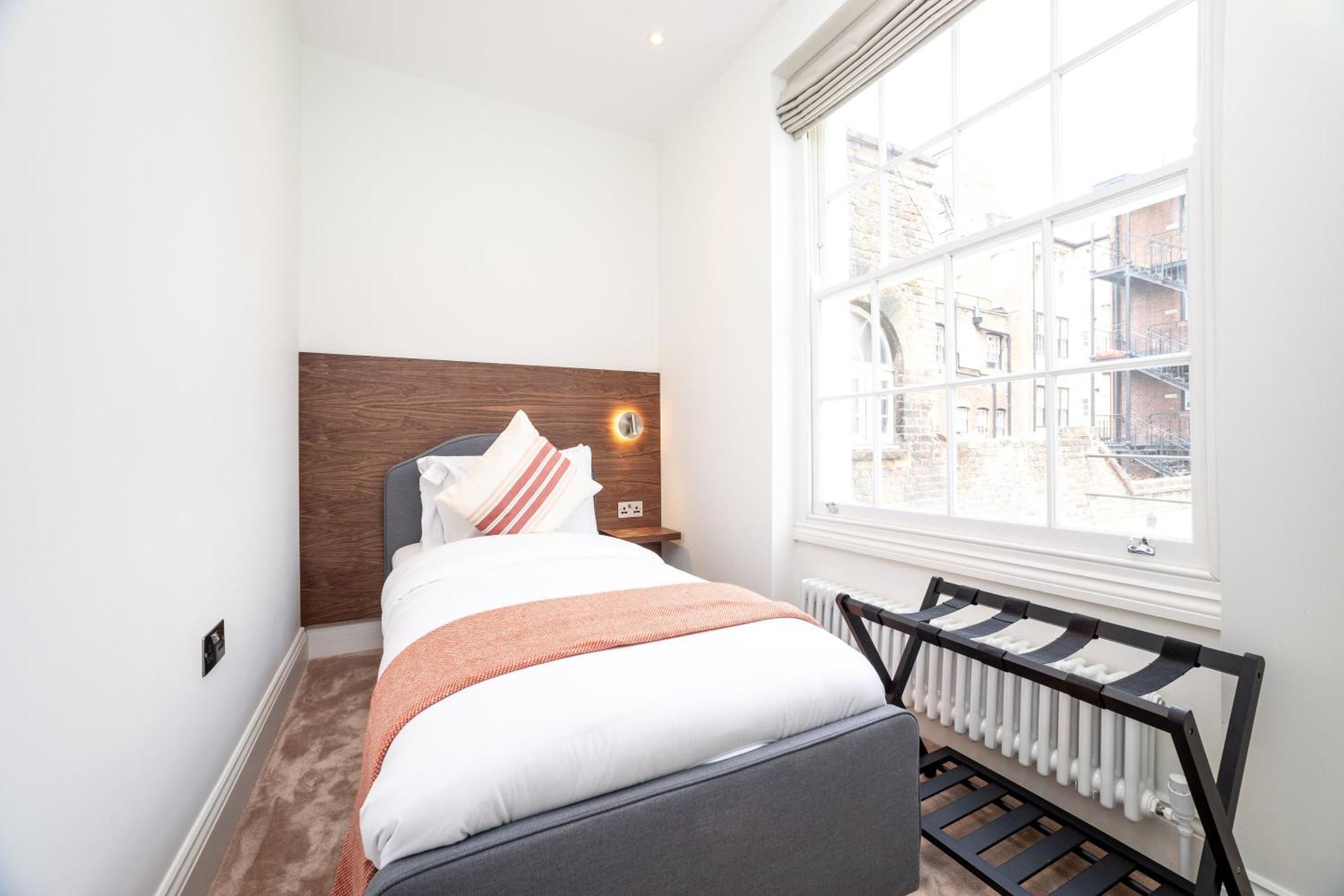 3 Bedroom Flat With Terrace In Central London Eksteriør billede